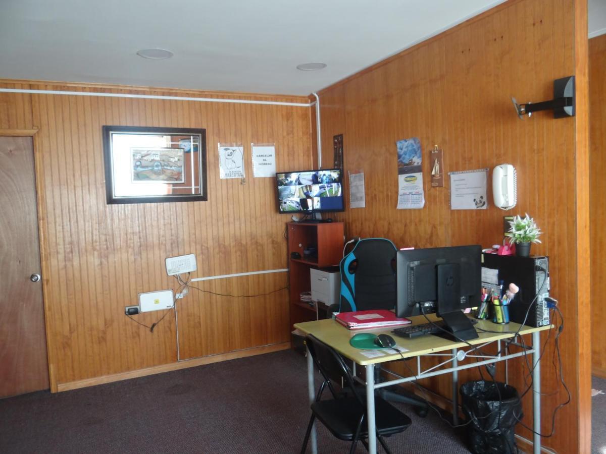 Hostal Santa Fe Кастро Экстерьер фото